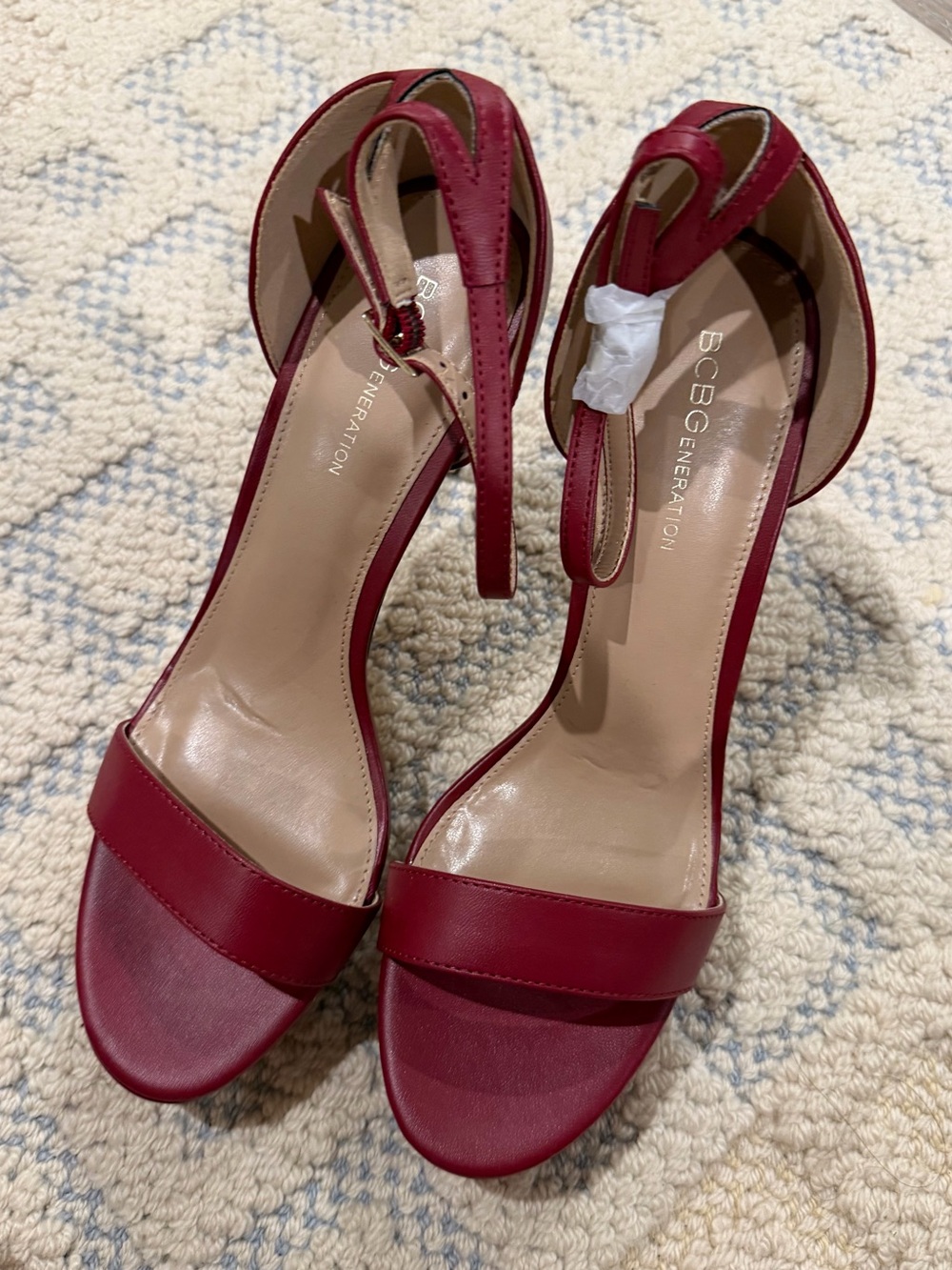 BCBG Generation Nallah Platform Heels Burgundy Ankle Strap Size 9.5